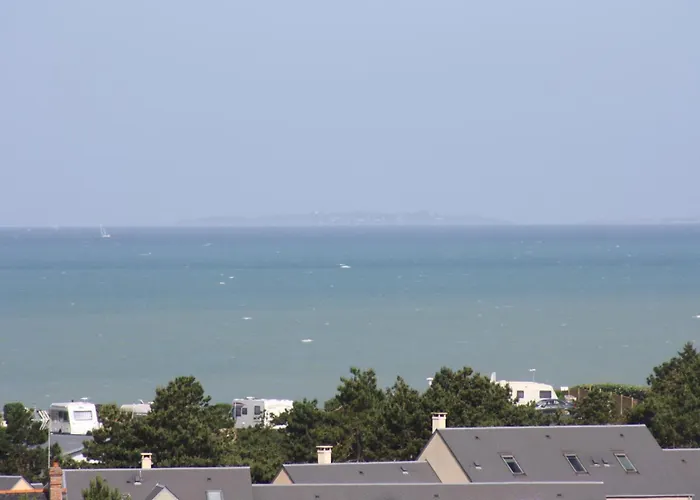 Lecrindublanccaillou * 滨海圣佩