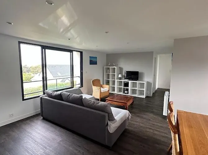 Lecrindublanccaillou * 滨海圣佩